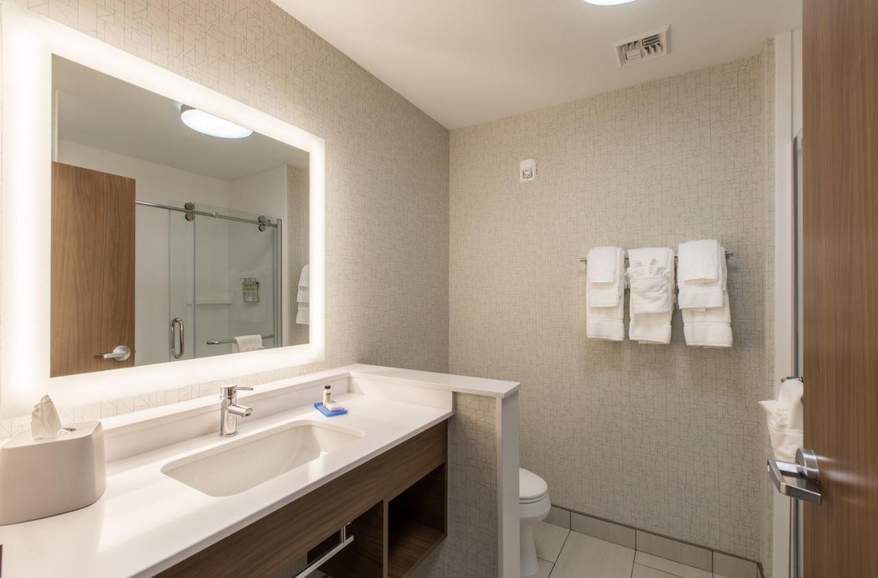 Holiday Inn Express & Suites Greenville S - Piedmont By Ihg Zewnętrze zdjęcie