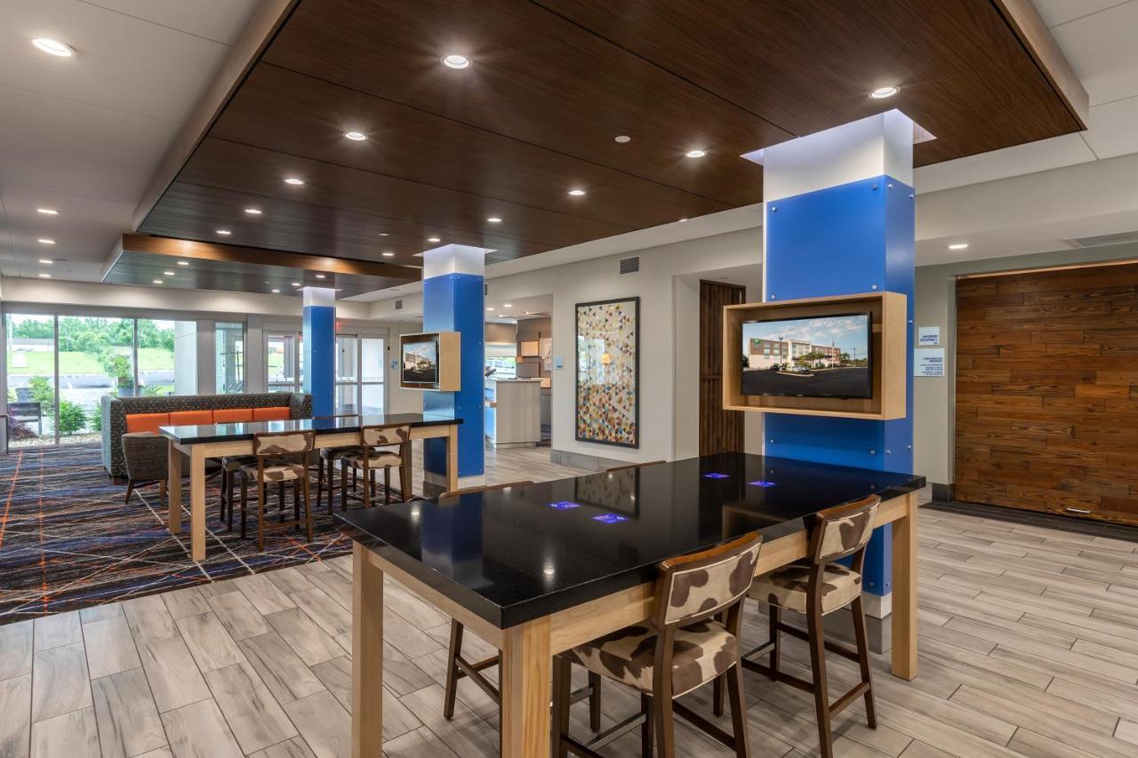 Holiday Inn Express & Suites Greenville S - Piedmont By Ihg Zewnętrze zdjęcie