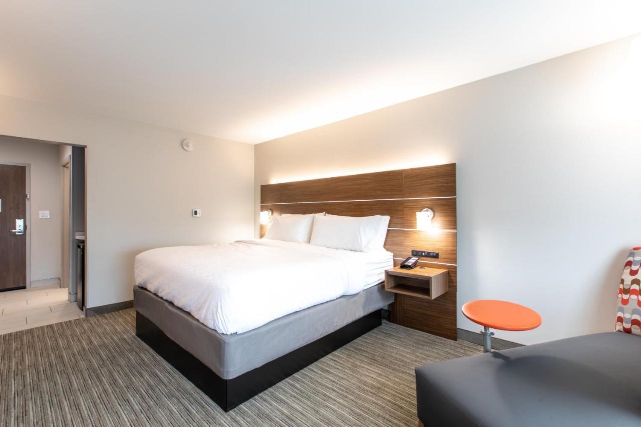 Holiday Inn Express & Suites Greenville S - Piedmont By Ihg Zewnętrze zdjęcie