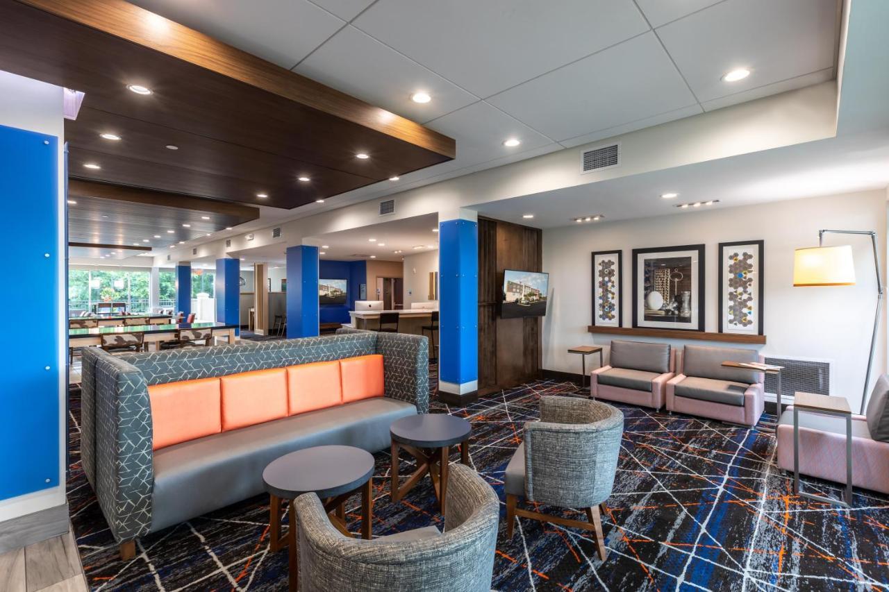 Holiday Inn Express & Suites Greenville S - Piedmont By Ihg Zewnętrze zdjęcie