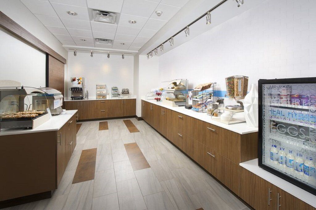 Holiday Inn Express & Suites Greenville S - Piedmont By Ihg Zewnętrze zdjęcie