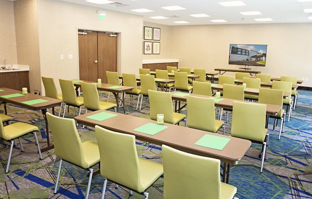 Holiday Inn Express & Suites Greenville S - Piedmont By Ihg Zewnętrze zdjęcie