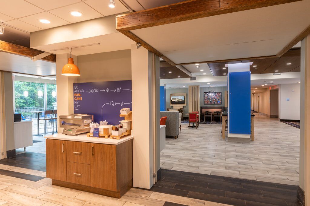 Holiday Inn Express & Suites Greenville S - Piedmont By Ihg Zewnętrze zdjęcie