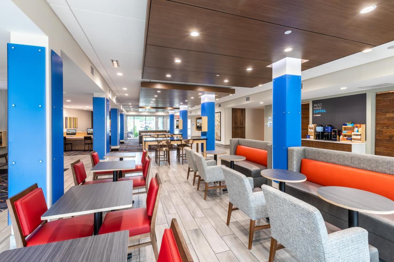 Holiday Inn Express & Suites Greenville S - Piedmont By Ihg Zewnętrze zdjęcie